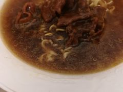 沙嗲牛肉公仔面-翠华餐厅(香港国际机场店)