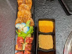 -赤铁扒拉锅·烤串·烤鸽子