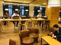 大堂-星巴克(上海交通大学店)