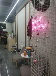 -茶发Salon·烫发染发理发