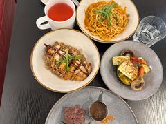 -灵意咖啡·西班牙美食(汕头金平万达广场店)