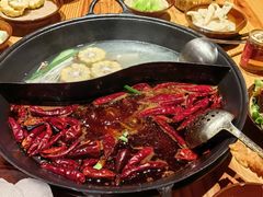 -乐闹闹重庆火鍋(民治店)