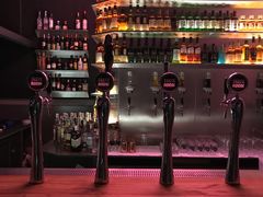 -TASTE ROOM Bar