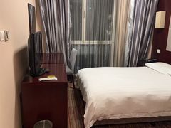 -上海徐汇瑞峰酒店