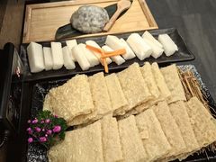 -湊湊火锅·茶憩(打浦桥日月光店)