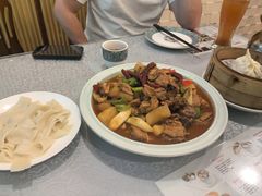 -汗腾格里·风味餐厅(新疆驻京办店)