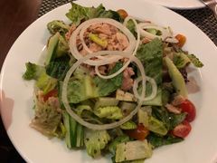 吞拿鱼沙拉-Old House Restaurant