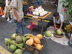 -海口骑楼小吃街