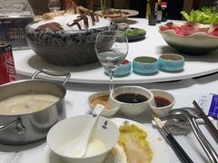 -红鼎豆捞·专注品质海鲜20年(宝丰路店)