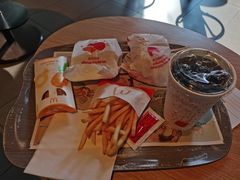 -麦当劳(南京路2店)