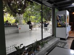 -ADO KAFE(大学城店)
