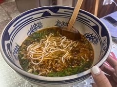 -蜗牛小馆醉乡民谣云南菜(惠新西里店)