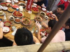 -冶建镜子·老南昌大排档·江西虾王(总店)