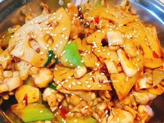 干锅牛蛙-鲜螺湾(鹏欣丽都店)
