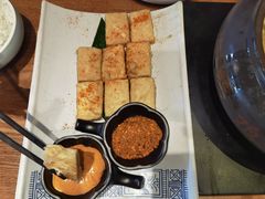 黄金爆浆豆腐-云海肴·汽锅鸡·云南代表菜(天山百盛优客店)