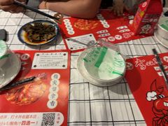 -李双猪·小龙虾·烧烤·羊肉煲(乐山店)