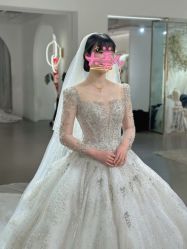 -艾米丽婚纱礼服