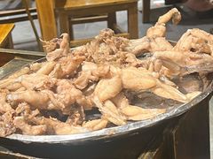 -肖肖酸萝卜鱼火锅(总店)