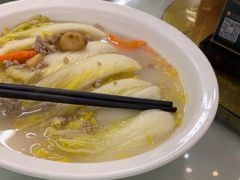 -五谷芳乳鸽王(海景店)