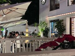 -Mark&Mars Restaurant