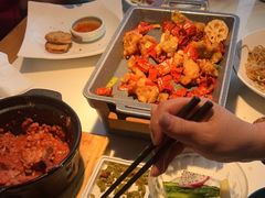 -荷塘秋月·本帮江浙菜(国权路店)