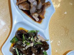 -鹏城人家海鲜酒家·23年老字号(较场尾店)