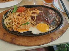 -雅泰来(解放路店)