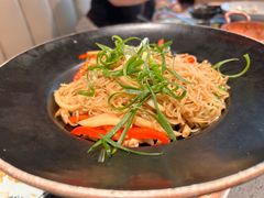 -Kub Kao Kub Pla (Terminal21)