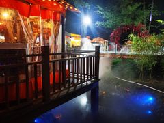 -二荆条·蜀鲜汇城市森林火锅