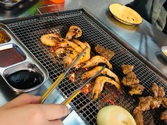 -马路牙子烧烤音乐酒馆(望京店)