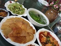 -瑞丰园庭院餐厅·白族传统家常菜