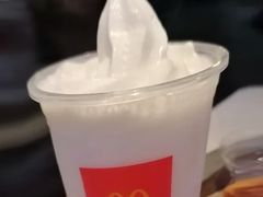 甜品站雪碧麦旋酷-麦当劳(国贸店)