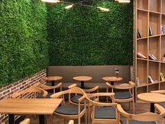 -焙丽拾光(麦凯乐直营店)