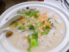 浓汤桂鱼配脆米-港丽餐厅(杭大店)