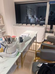 -丽心自助美甲美睫