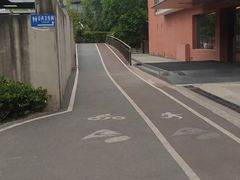 -丹东路渡口(轮渡站)