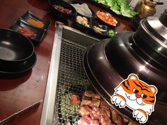 -肉甲韩国木炭烤肉(新壹街1店)
