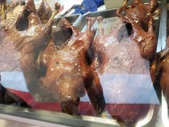 -王浩儿纪六孃甜皮鸭(乐山总店)