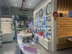 -一代眼镜(浦东大拇指广场店)