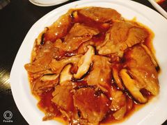 黄焖牛肉-柒號馆天津菜·八珍豆腐·牛窝骨
