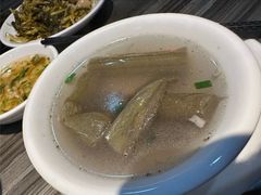 -姐妹临高乳猪店(海垦路店)