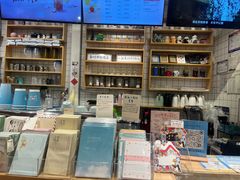 -猫的天空之城概念书店(苏州平江店)