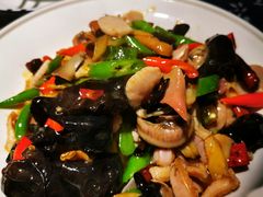 -旺角小渔村·海肠捞饭开创者(二马路店)