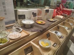 -阮大兴糕团(杭州西湖银泰百货店)