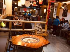 大堂-锅来乐地锅鸡(安亭店)