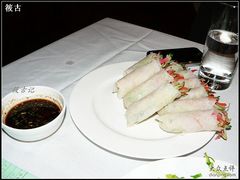 丝娃娃-贵州大厦贵州厅(樱花园西街店)
