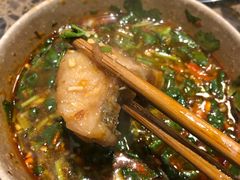 -肖肖酸萝卜鱼火锅(总店)