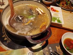 客家黑鸡汤-黑鸡小馆(金源店)