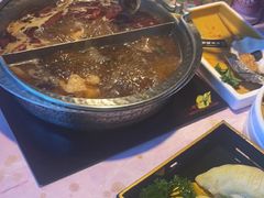 -一绪に寿喜烧自助(世茂广场店)