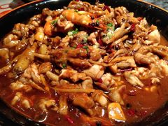 -胖哥俩肉蟹煲(长沙高铁吾悦广场店)